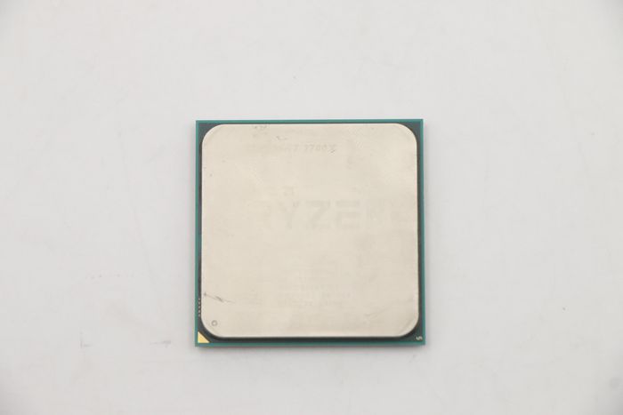 Lenovo AMD Ryzen 7 2700X 3 7GHz/8C/16M/105W AM4 - W125498558