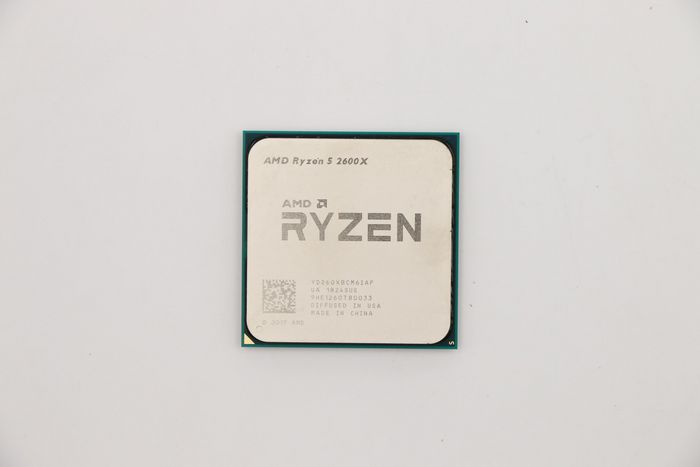 Lenovo AMD Ryzen 5 2600X 3 7GHz/6C/16M/95W AM4 - W125498559