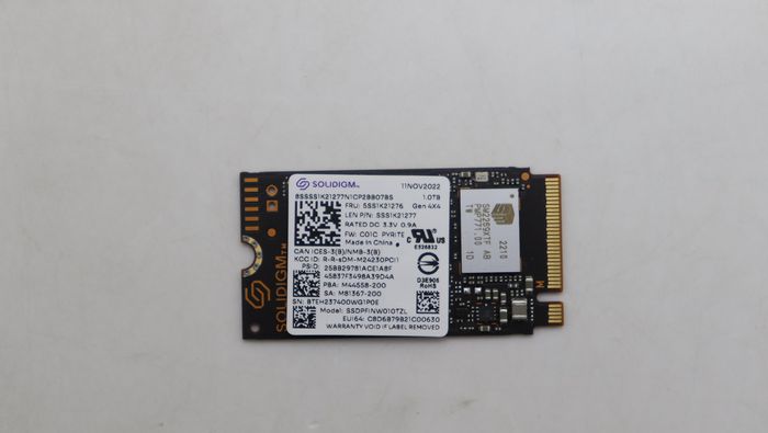 Lenovo 純正 SSD 1TB M.2 2242 SKH 片面実装 Lenovo 純正 SSD 1TB M.2 2242 SKH 片面実装
