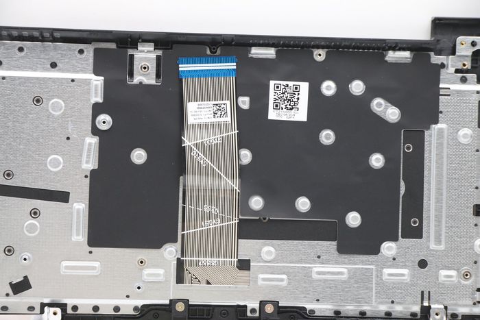 Lenovo Upper Case ASM_GRE L82KB BK DIS - W125925900