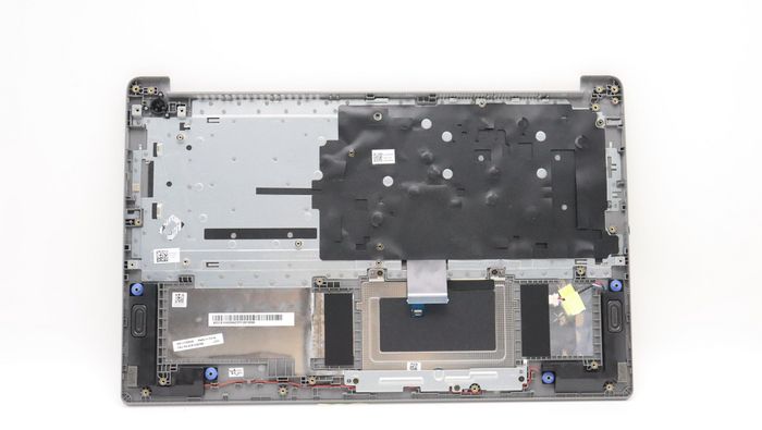 Lenovo COVER Upper Case ASM_GER L82QD NFPCG - W126882971
