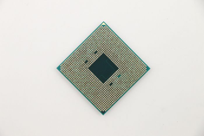 Lenovo AMD Ryzen3 PRO 3200GE 3.3GHz/4 - W125673567