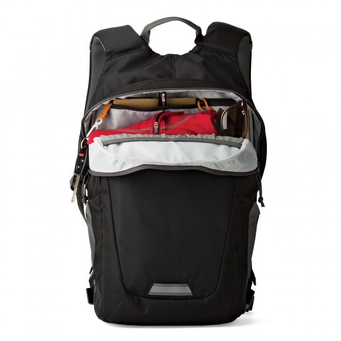Lowepro 16-liter backpack for mirrorless or compact DSLR cameras - W124583320
