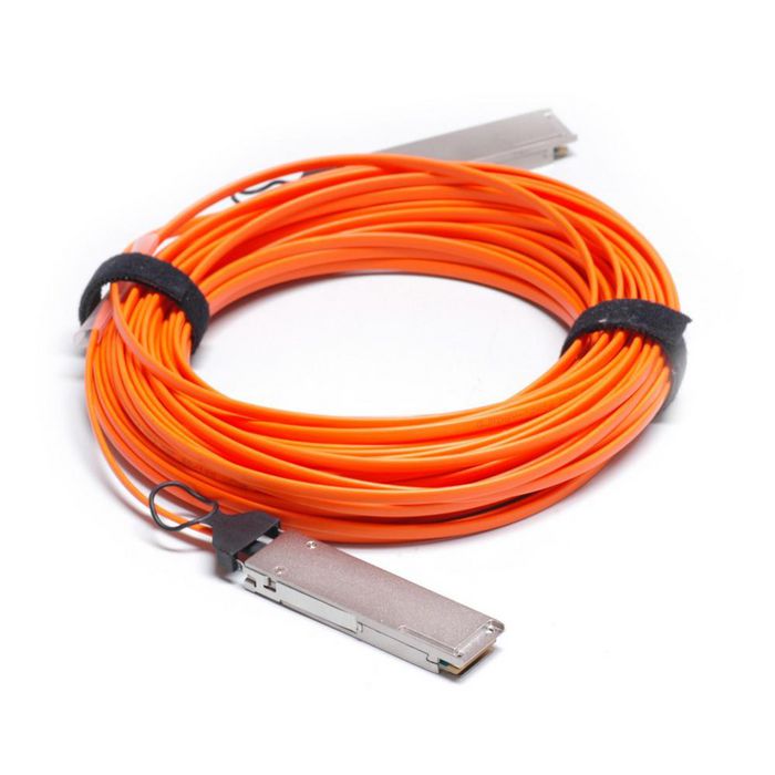 Cisco 10m 100GBASE QSFP active cable - W124470096