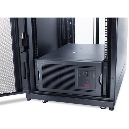 APC Smart-UPS, 4000 Watts / 5000 VA, Entrée 230V / Sortie 230V, Hauteur du rack 5 U - W125083429