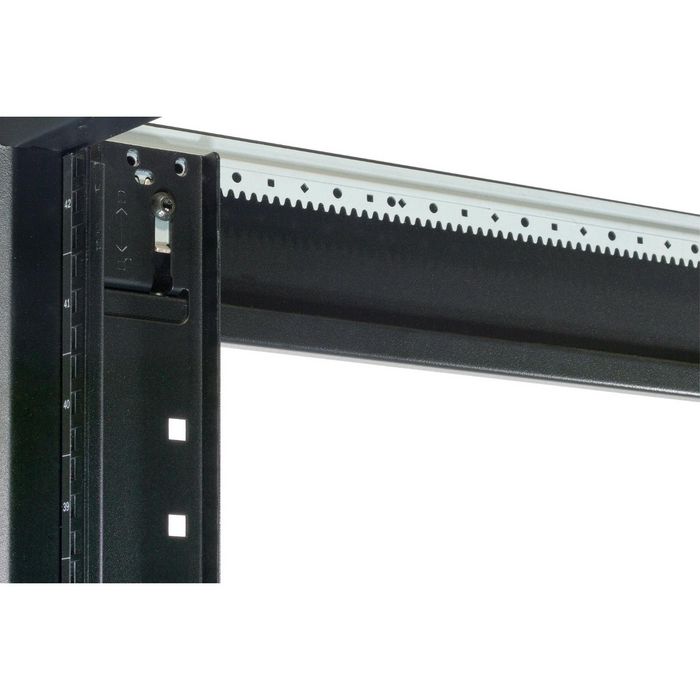 APC NetShelter SX 42U 600mm Wide x 1070mm Deep Enclosure Without Sides Black - W125291209