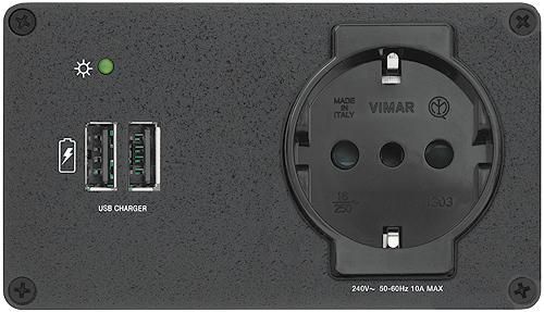 Extron Europe (1) AC & (2) USB Outlets - W124892516
