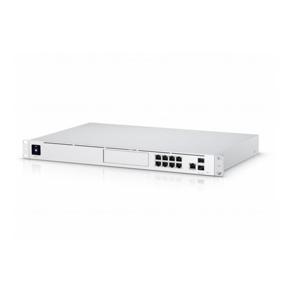 Ubiquiti All-in-one enterprise security gateway & network appliance for small to medium-sized businesses. The optimal experience for larger networks - W125516443