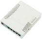 MikroTik Wireless (2.4GHz, 802.11b/g/n), 5 x Gigabit Ethernet LAN RJ-45, 1 x USB 2.0, Atheros AR9344 600MHz, 128MB DDR2 RAM